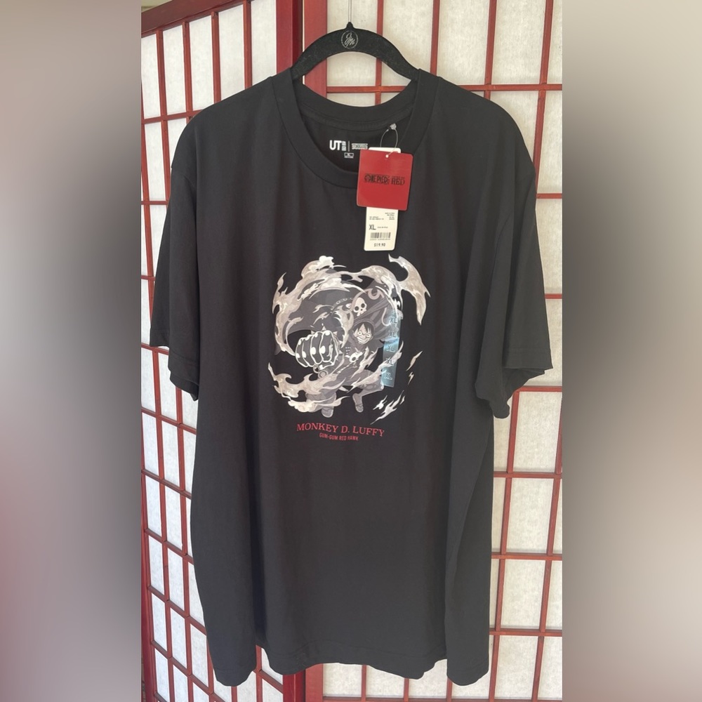 NE PIECE RED Monkey D Lucky T Shirt (NWT)